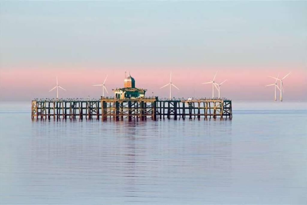 Grand 2 Bed Georgian Apartment At Florence House With King Bed, In The Heart Of Herne Bay & 300M From Beach エクステリア 写真
